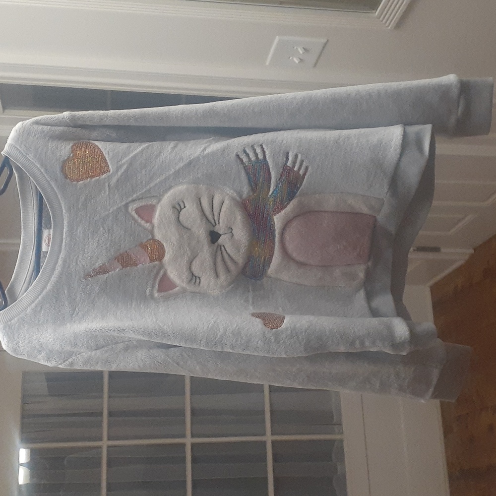 Cute Kid’s Cat Sweater